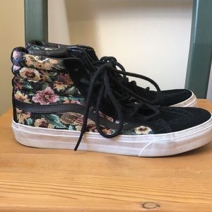 Vans Sk8-Hi Slim Tapestry Floral Black High Top Size 9